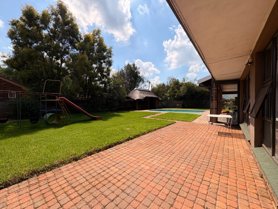 4 Bedroom Property for Sale in Stilfontein Ext 4 North West